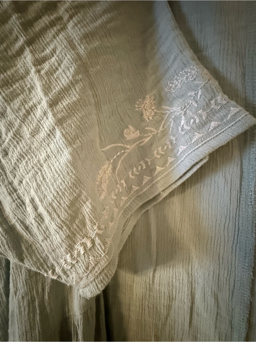 ✨$2 for $20✨ Knox Rose Sage Green Embroidered Open Front Cardigan - Picture 4 of 6